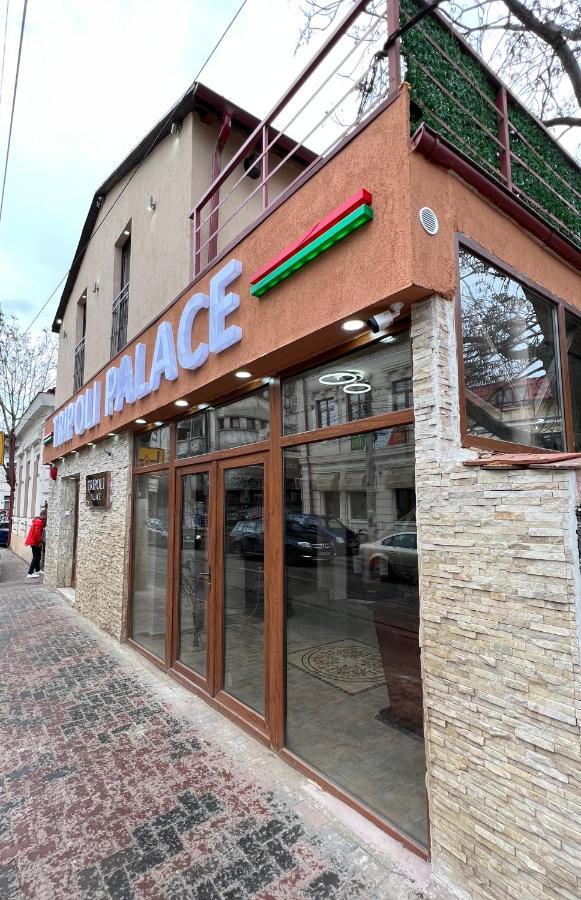 Hostel Tripoli Palace Бухарест Экстерьер фото